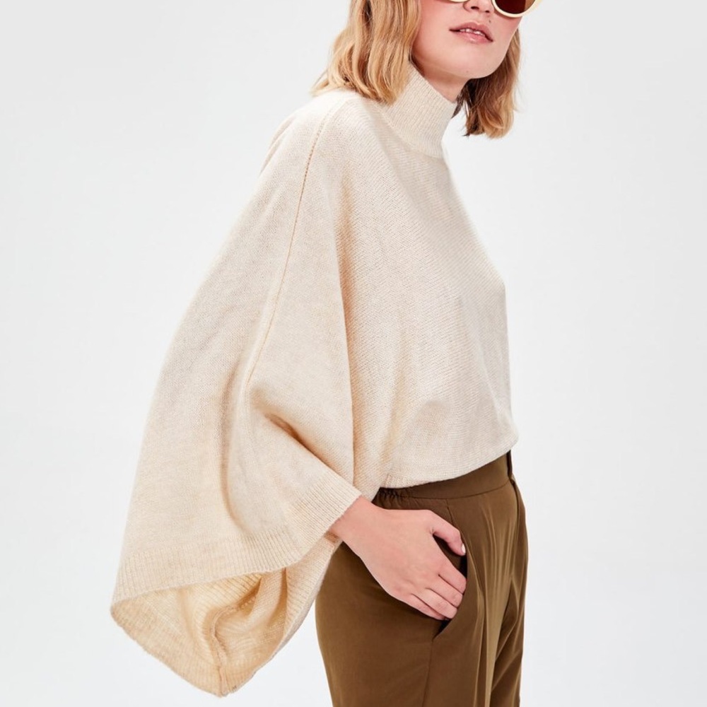 Sweater - Picture 2 of 6